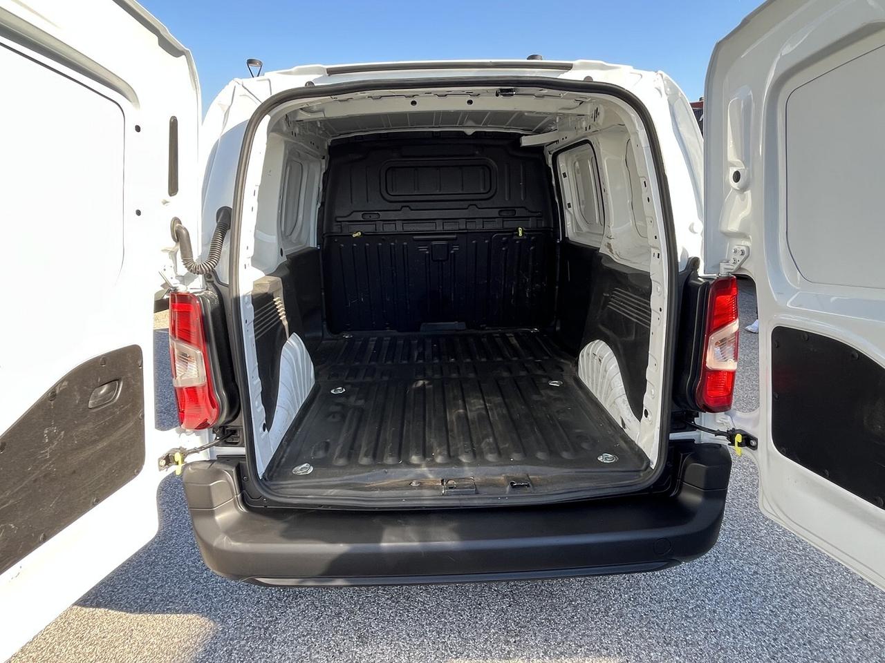 PEUGEOT PARTNER 1500 HDI 100 CV 3 POSTI