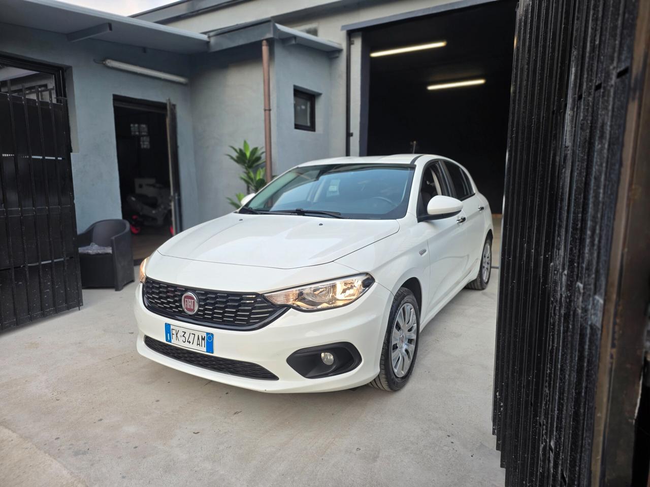 Fiat Tipo 1.3 Mjt 4 porte Lounge