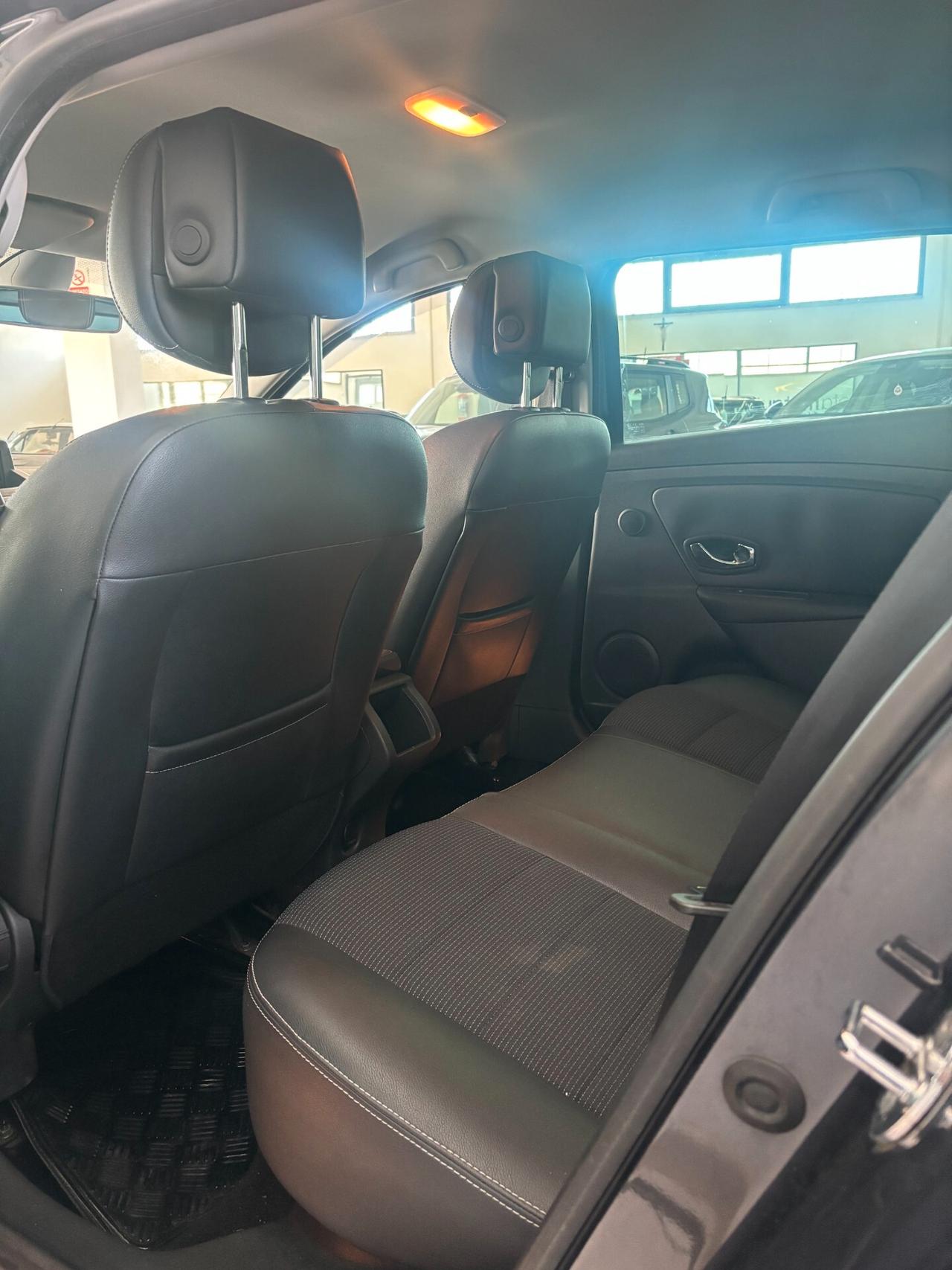 Renault Megane Mégane 1.5 dCi 110CV Start&Stop ESM SporTour Energy GT Line