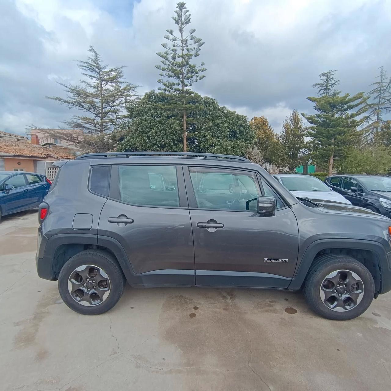 Jeep Renegade 2.0 Mjt 140CV 4X4 AUTOCARRO CON POSTI