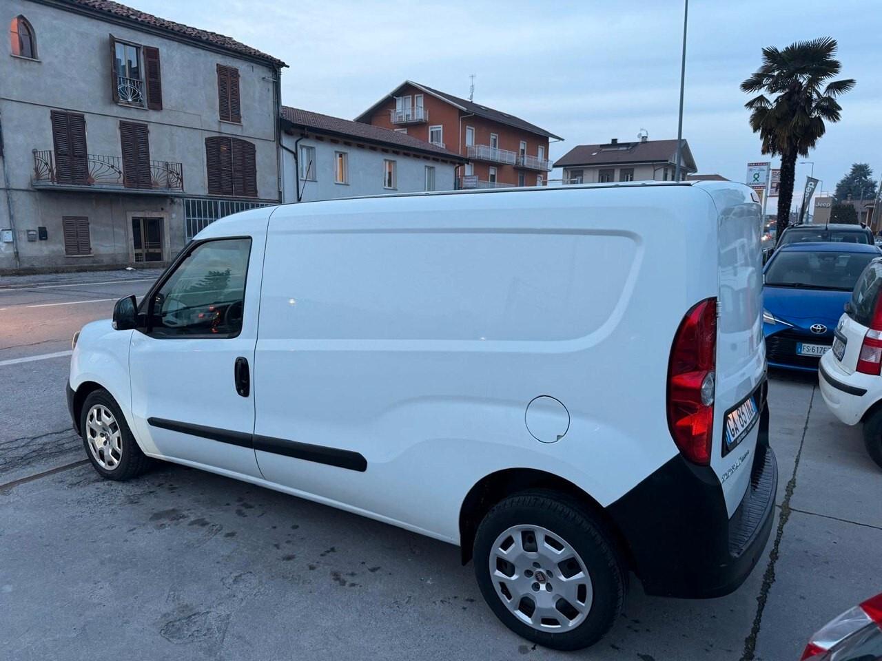 Fiat Doblo Doblò 1.6 MJT 105CV PC-TN Cargo Lamierato SX 3 Posti