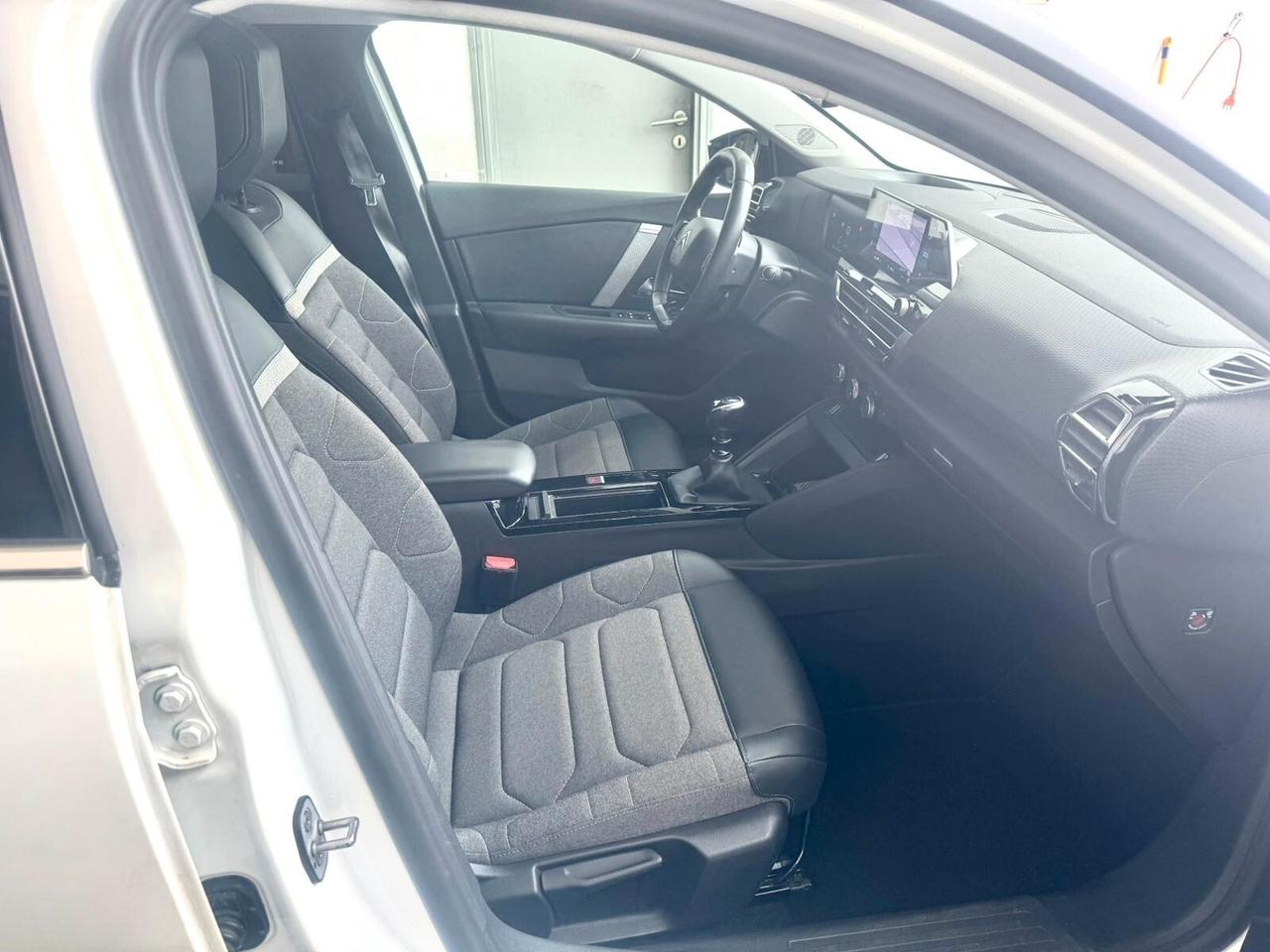 Citroen C4 PureTech 130 S&S Shine