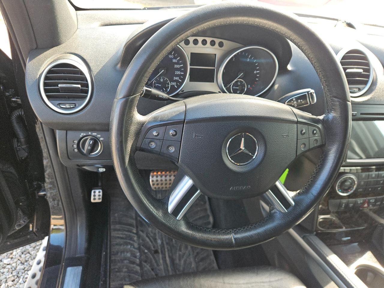 Mercedes-benz ML 320 CDI Sport EDITIONS