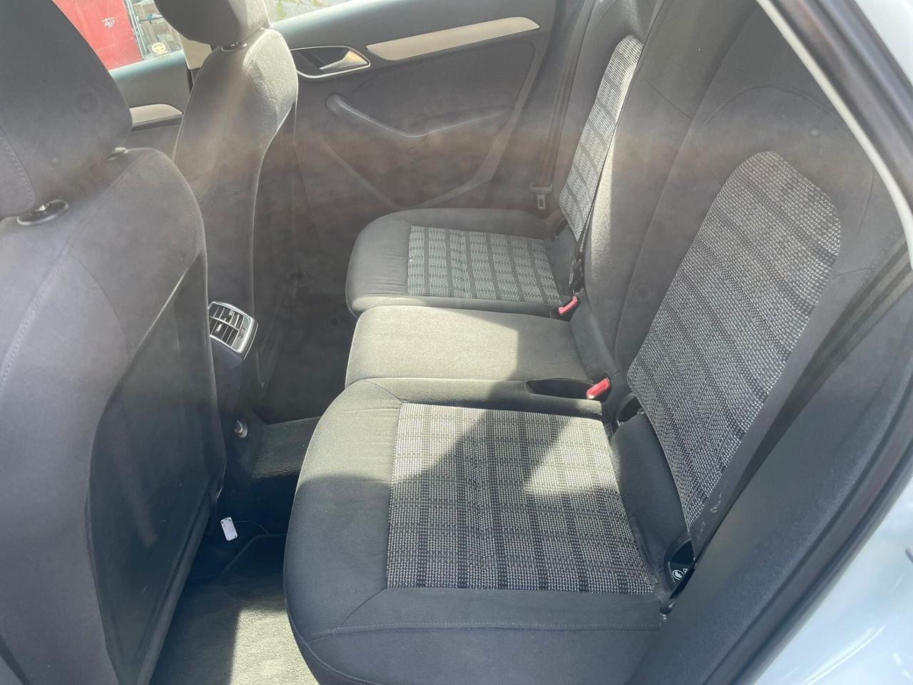 Audi Q3 2.0 TDI quattro Advanced Plus Full