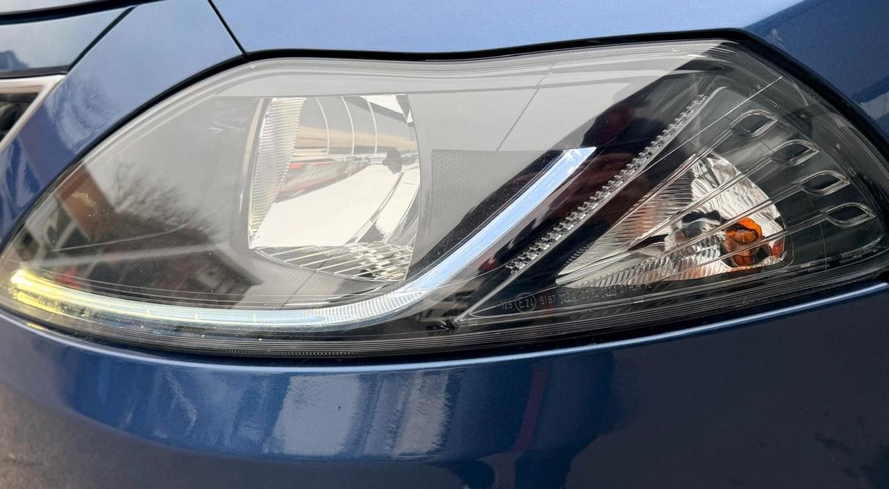 Lancia Ypsilon 1.0 FireFly 5 porte S&S Hybrid Ecochic A. Ferretti