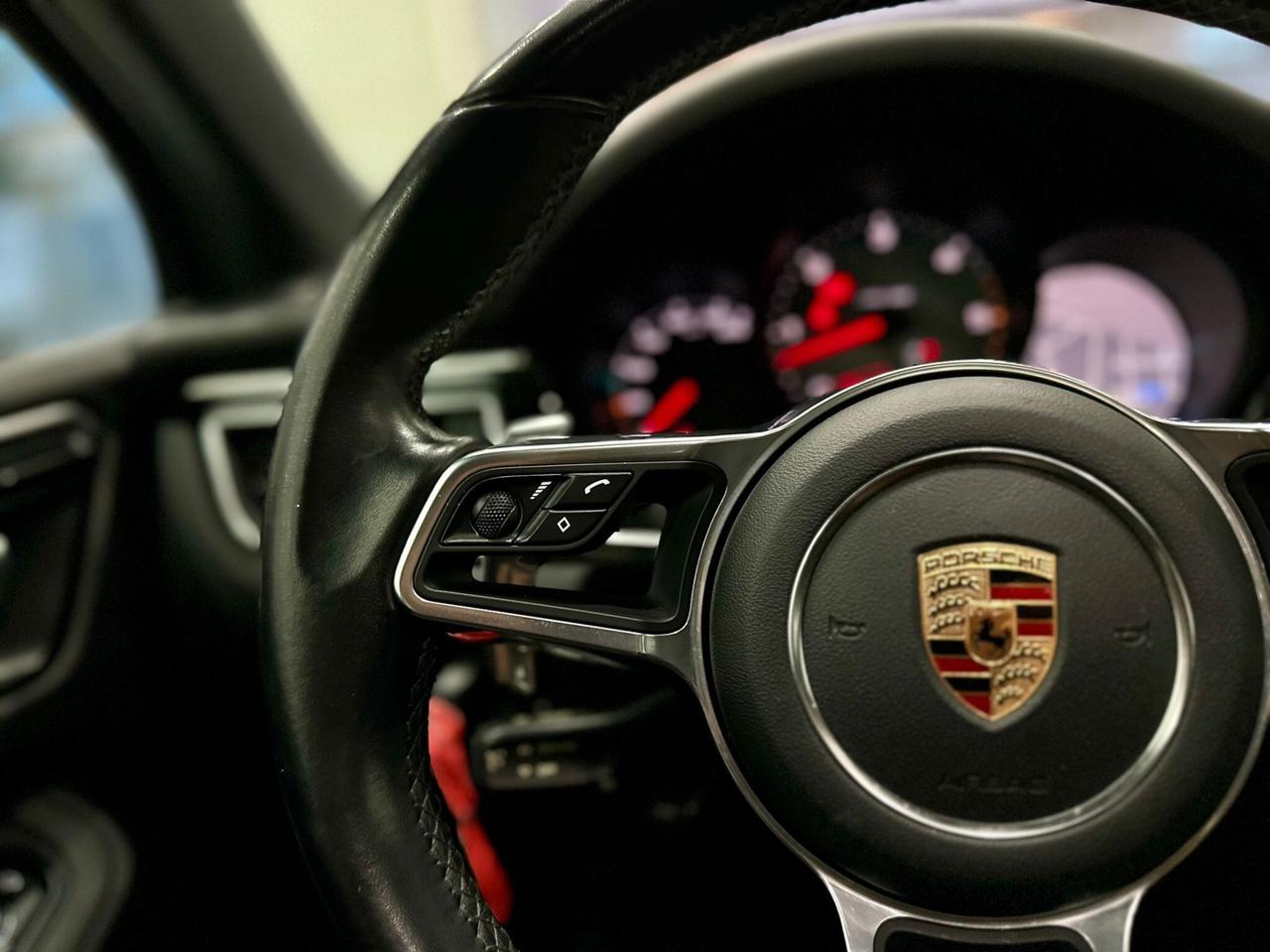 Porsche Macan diesel 3.0 diesel *Tetto apribile*