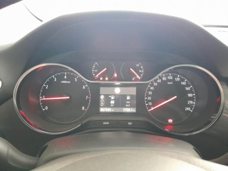 Opel Crossland 1.2 Turbo 110 CV Elegance