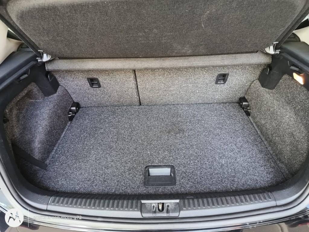 VOLKSWAGEN Polo V 2009 - Polo 1.2 tdi Trendline 5p