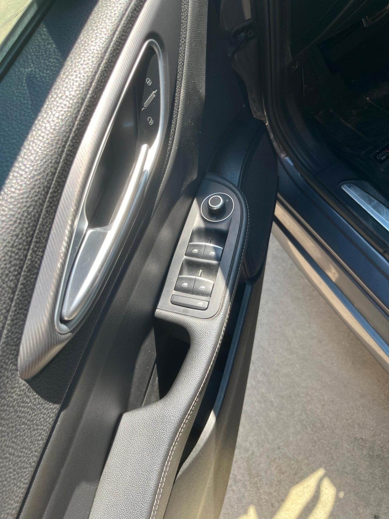 Alfa Romeo Giulia 2.2 Turbodiesel 180 CV AT8 Super