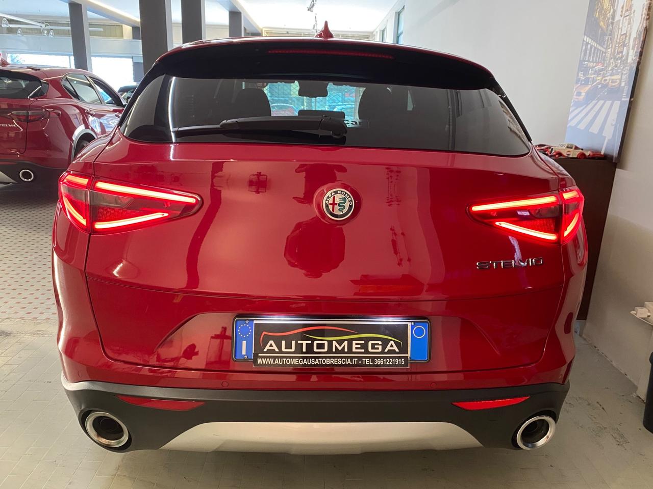 Alfa Romeo Stelvio 2.2 t Aziendale- Palette F1 al volante