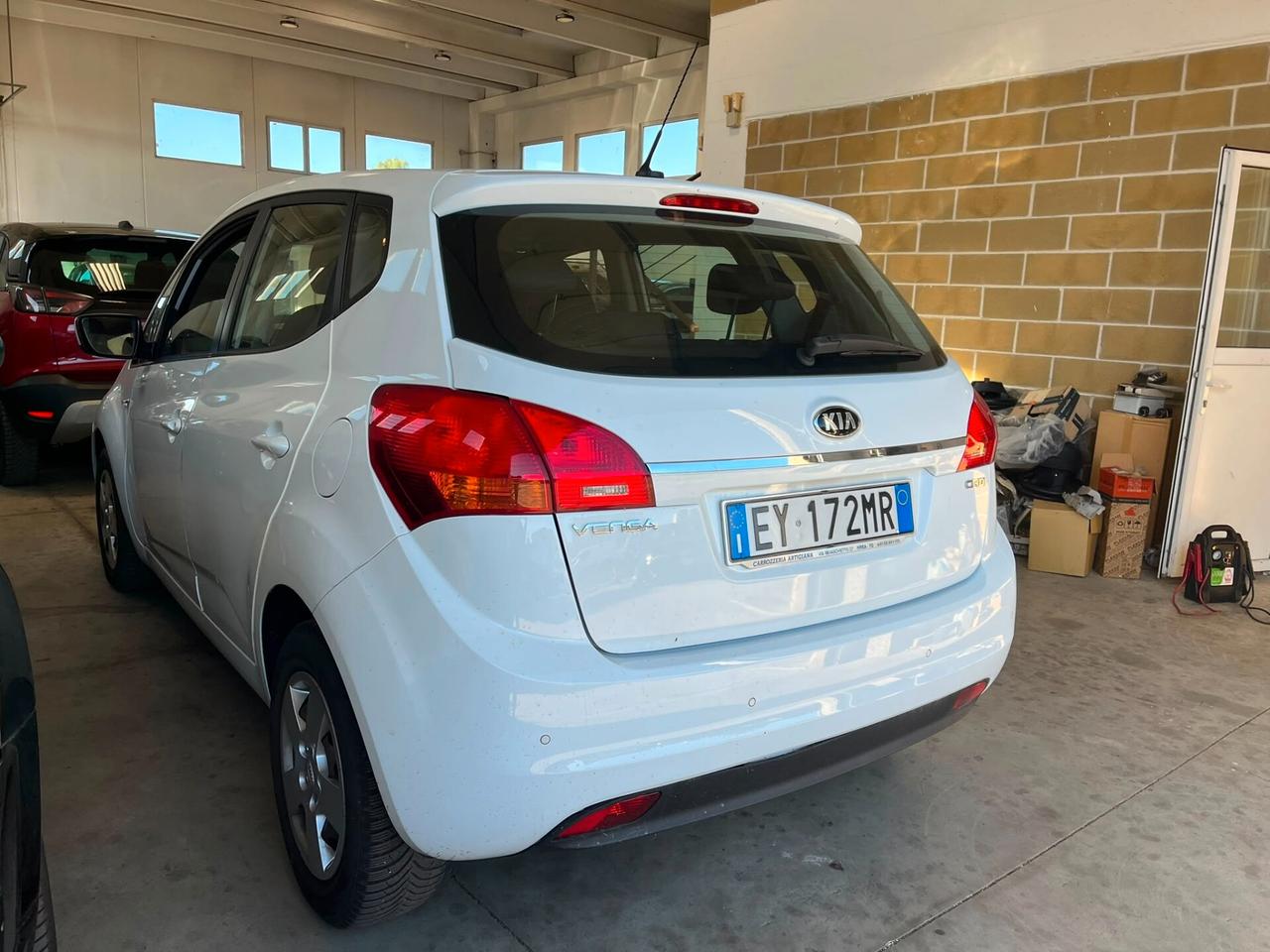 Kia Venga 1400 CRDI 90CV COOL 2015