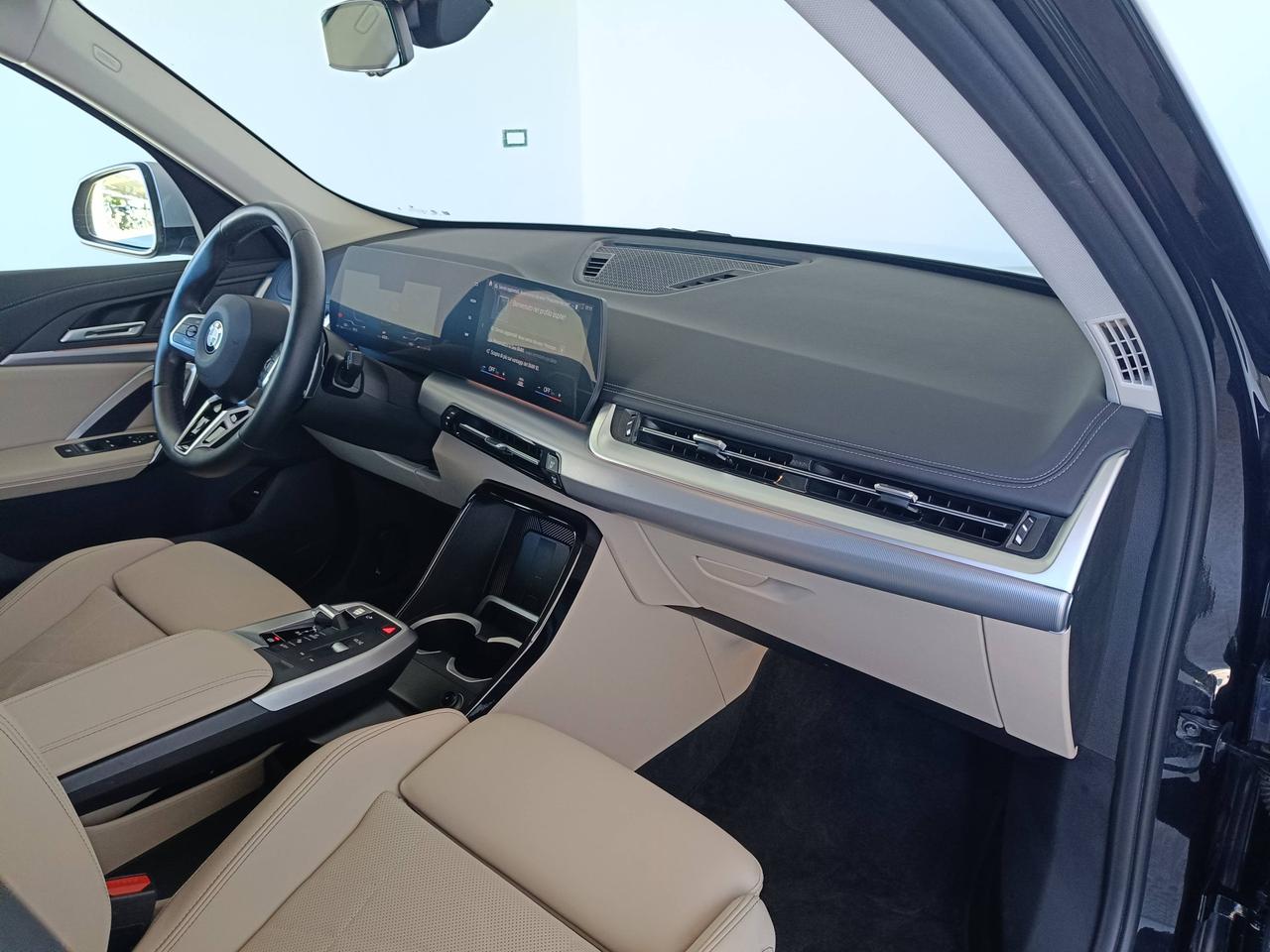 BMW X1 U11 - X1 sdrive18i X-Line auto