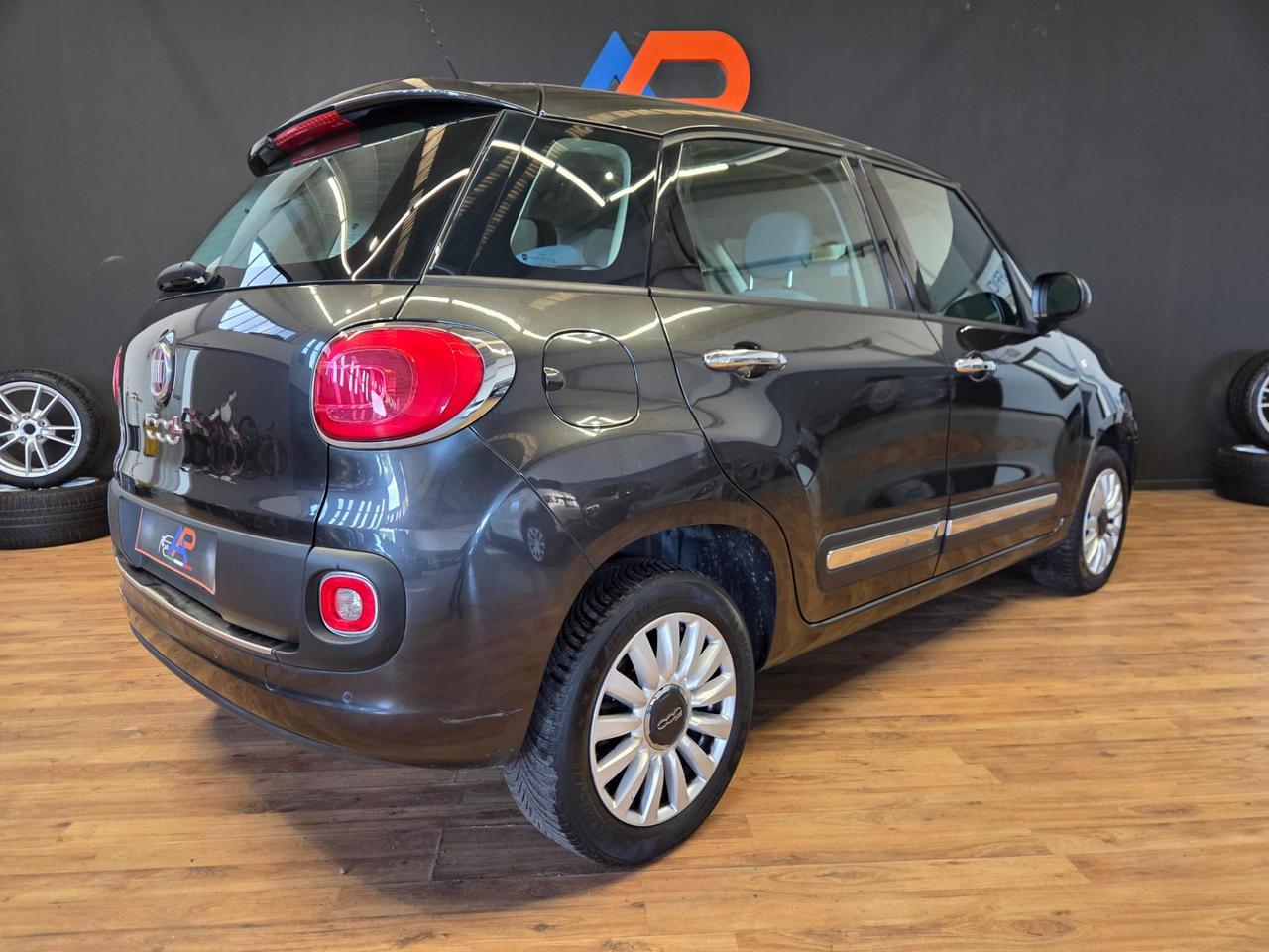 Fiat 500 L 500L 0.9 t.air t. natural power Lounge 80cv