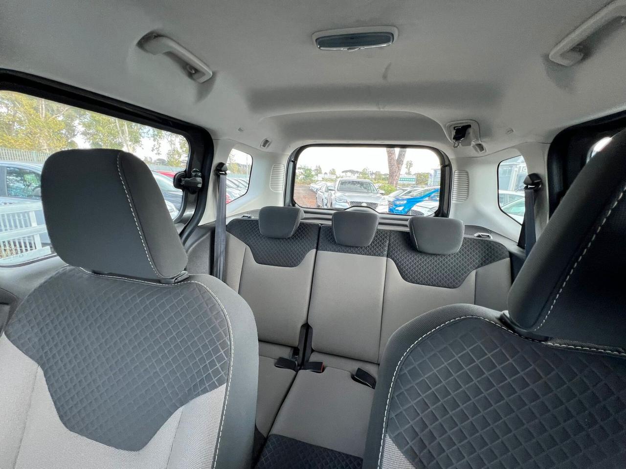 Ford Tourneo Courier Tourneo Courier 1.5 TDCI 75 CV Plus