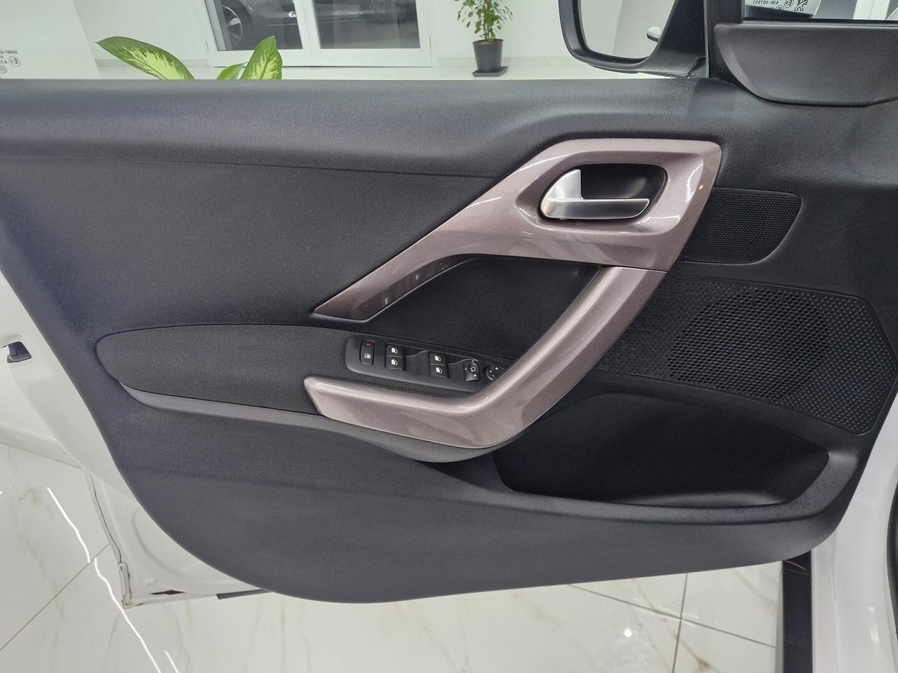 PEUGEOT 2008 1.6 Blue&Hdi 100 S&S ANNO 2016