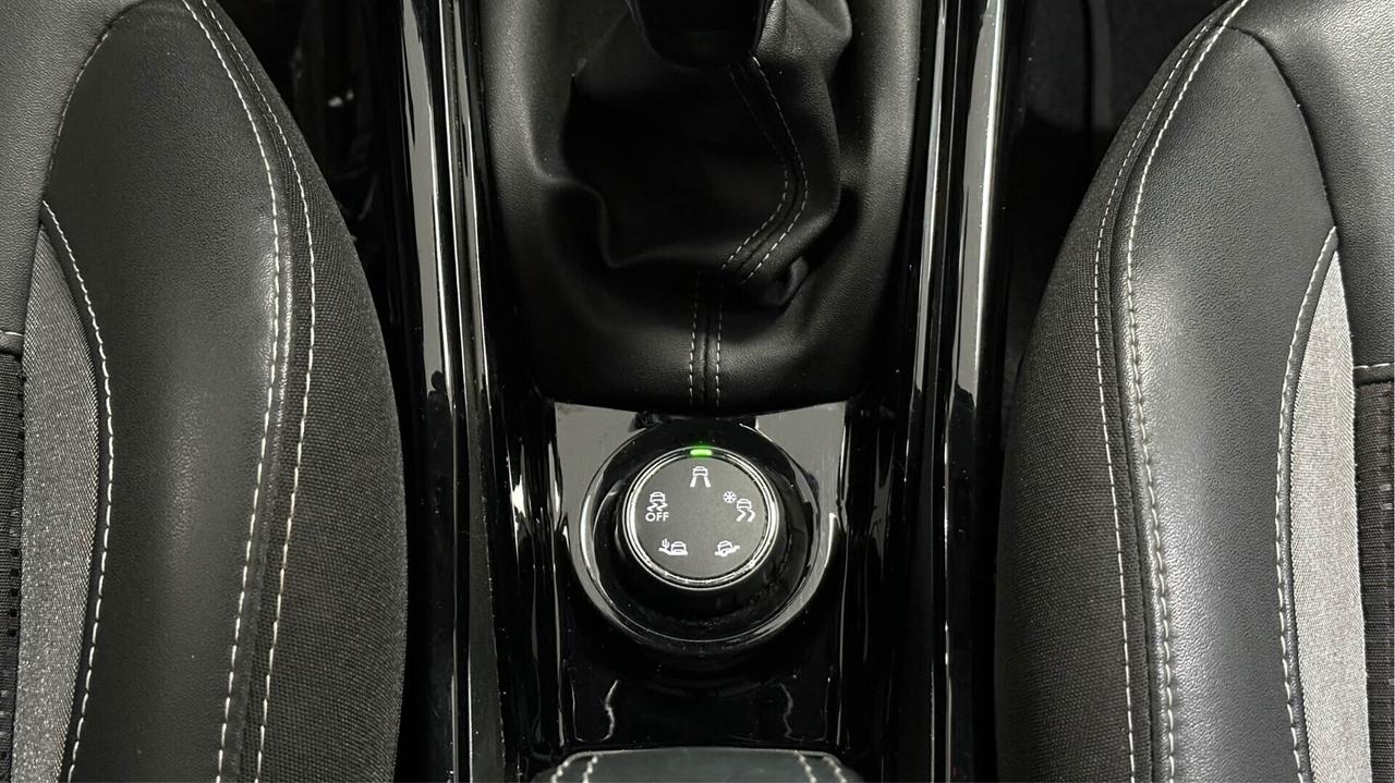 Peugeot 2008 BlueHDi Allure"Bianco effetto perla"