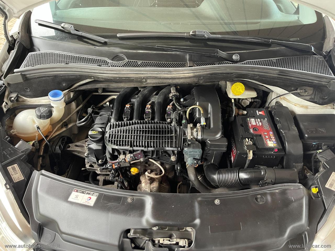 PEUGEOT 208 1.2 VTi 82 CV 5p. Access