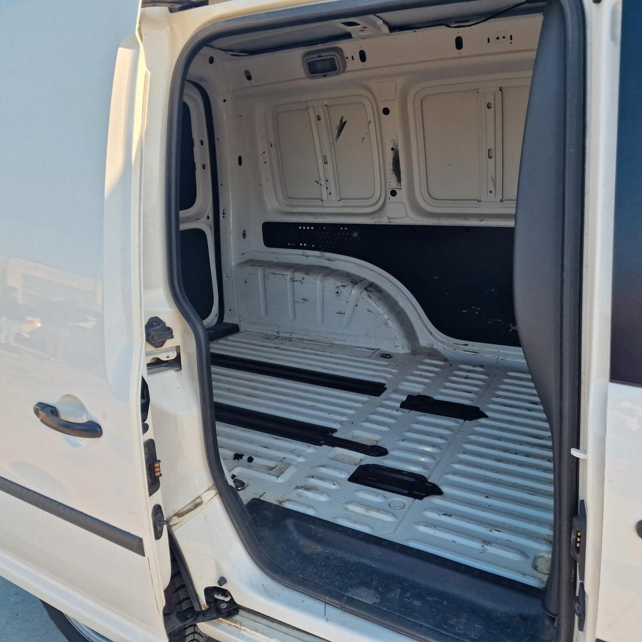 Volkswagen Caddy 1.4 TGI Tech Maxi METANO UNICO PROPRIETARIO