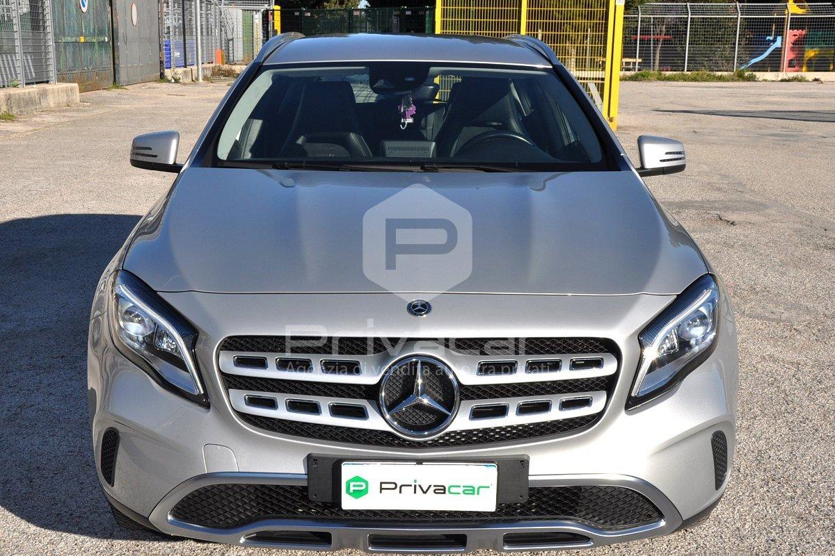 MERCEDES GLA 180 d Automatic Sport
