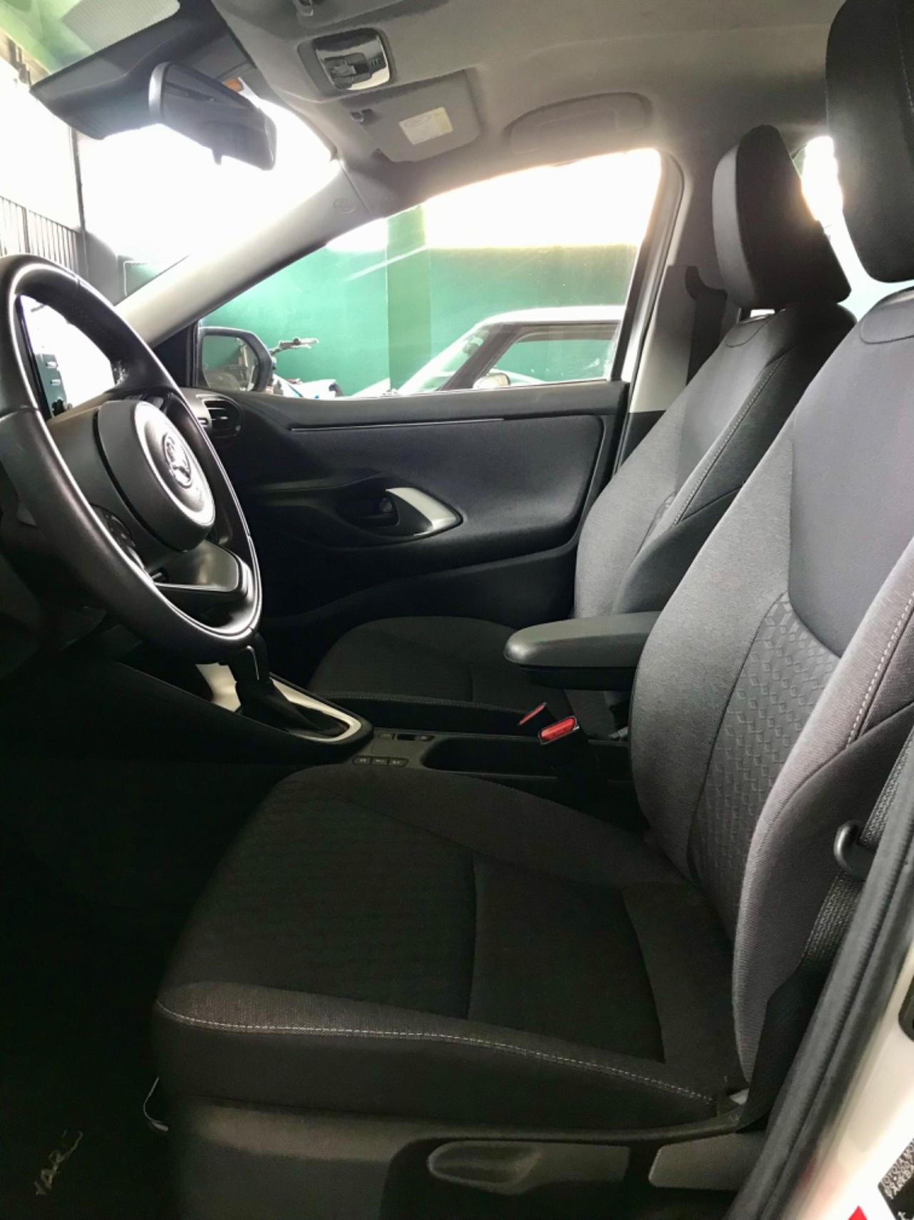 Toyota Yaris 1.5 Hybrid 5 porte Bellissima