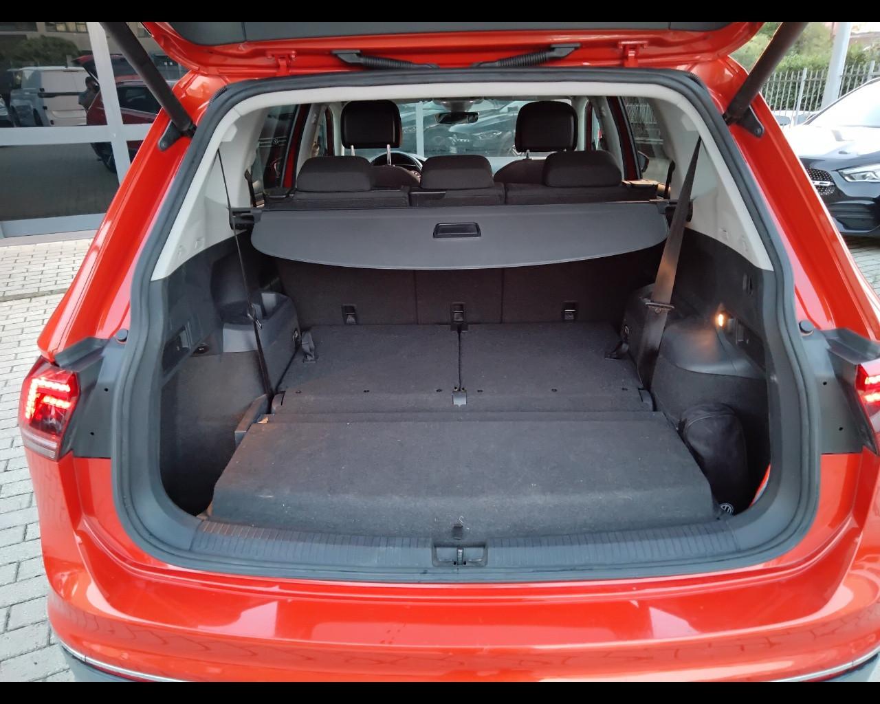 VOLKSWAGEN Tiguan II 2016 Allspace - Tiguan Allspace 2.0 tdi Advanced 1