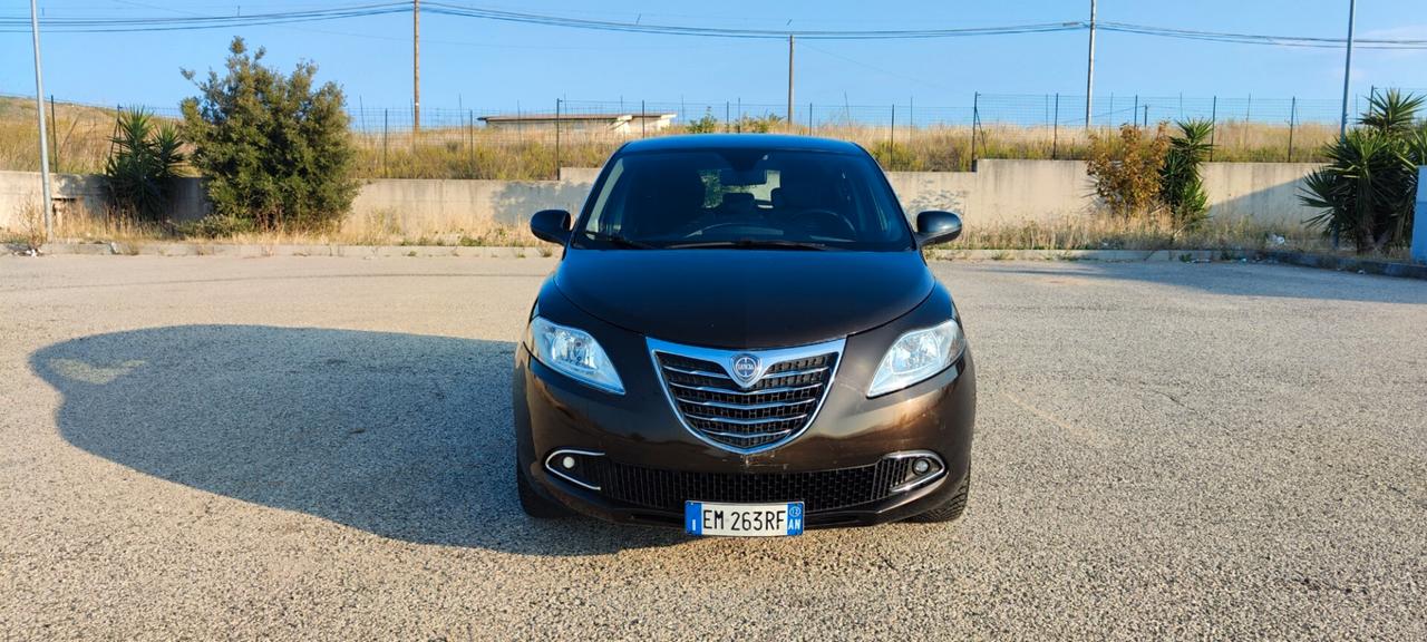 Lancia Ypsilon 1.2 69 CV 5 porte GPL Ecochic Gold