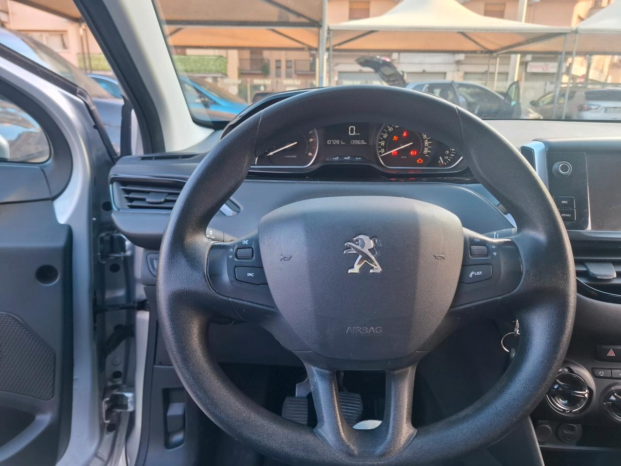 Peugeot 208 - 1.6 HDi Navi|Clima|Sensore 2017