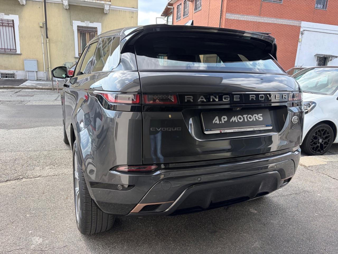 Land Rover Range Evoque 2.0D I4 204 CV AWD Auto R-Dynamic SE