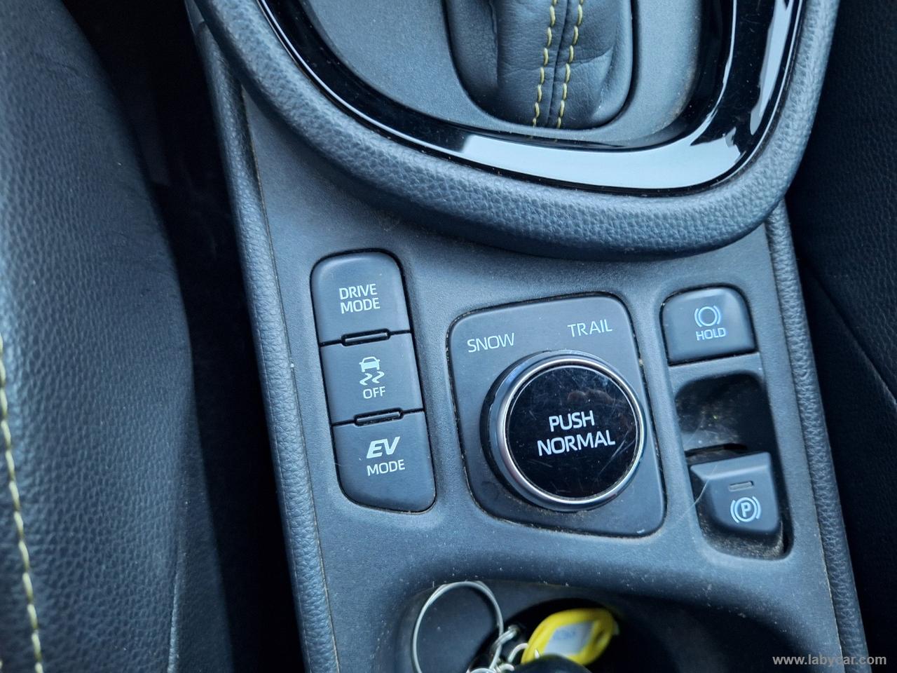 TOYOTA Yaris Cross 1.5 Hyb. AWD PREMIERE 4X4 GARANZIA UFF