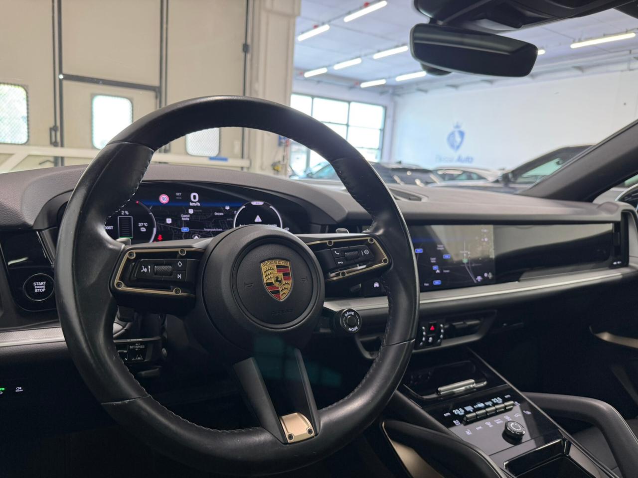 Porsche Cayenne Coupé 3.0 V6 E-Hybrid Black Edition