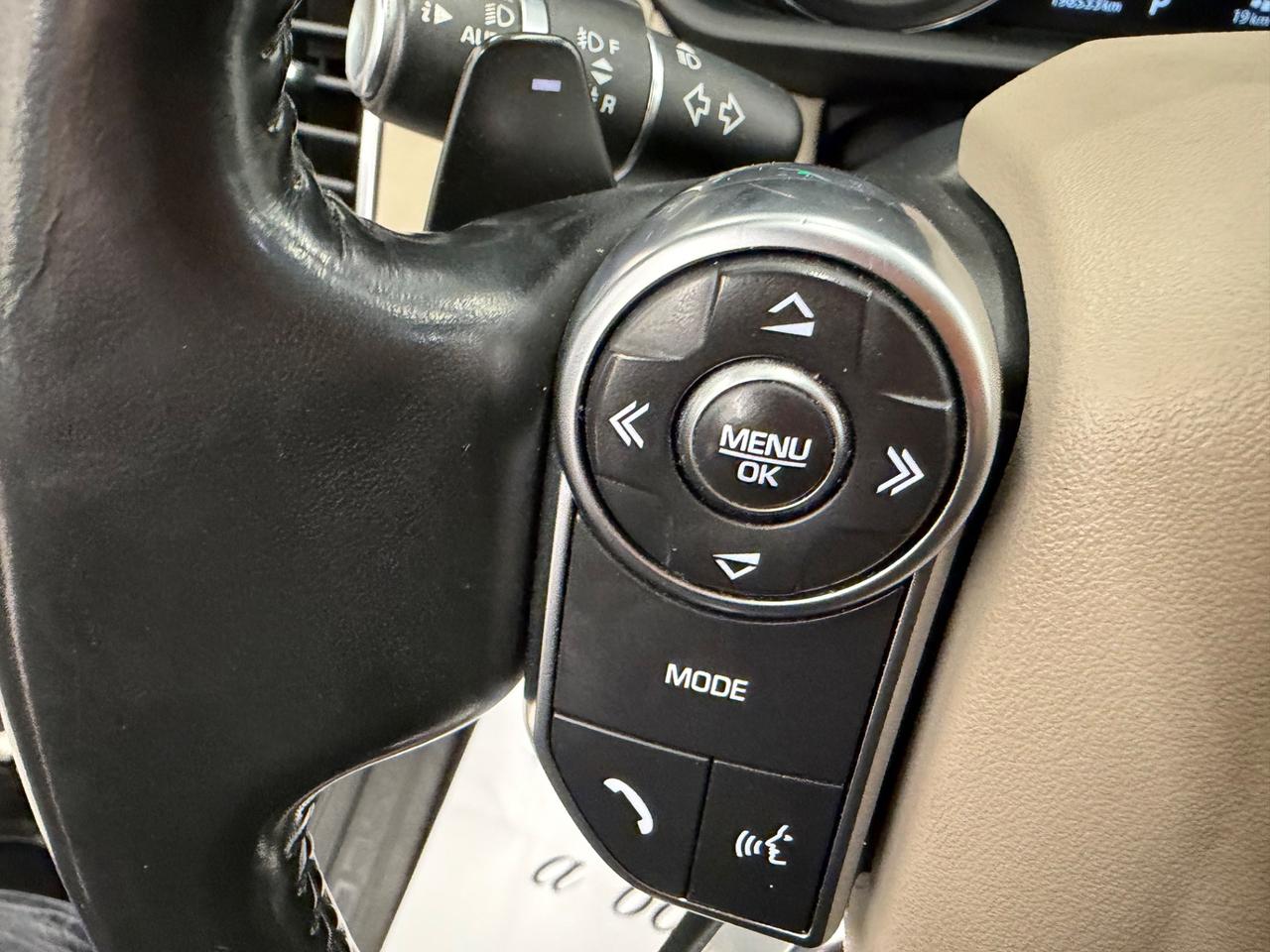 Land Rover Discovery 2.0 TD4 180CV motore nuovo IVA ESPOSTA