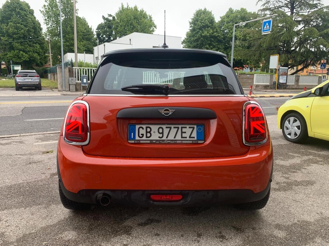 Mini 1.5 One Baker Street Neopat.