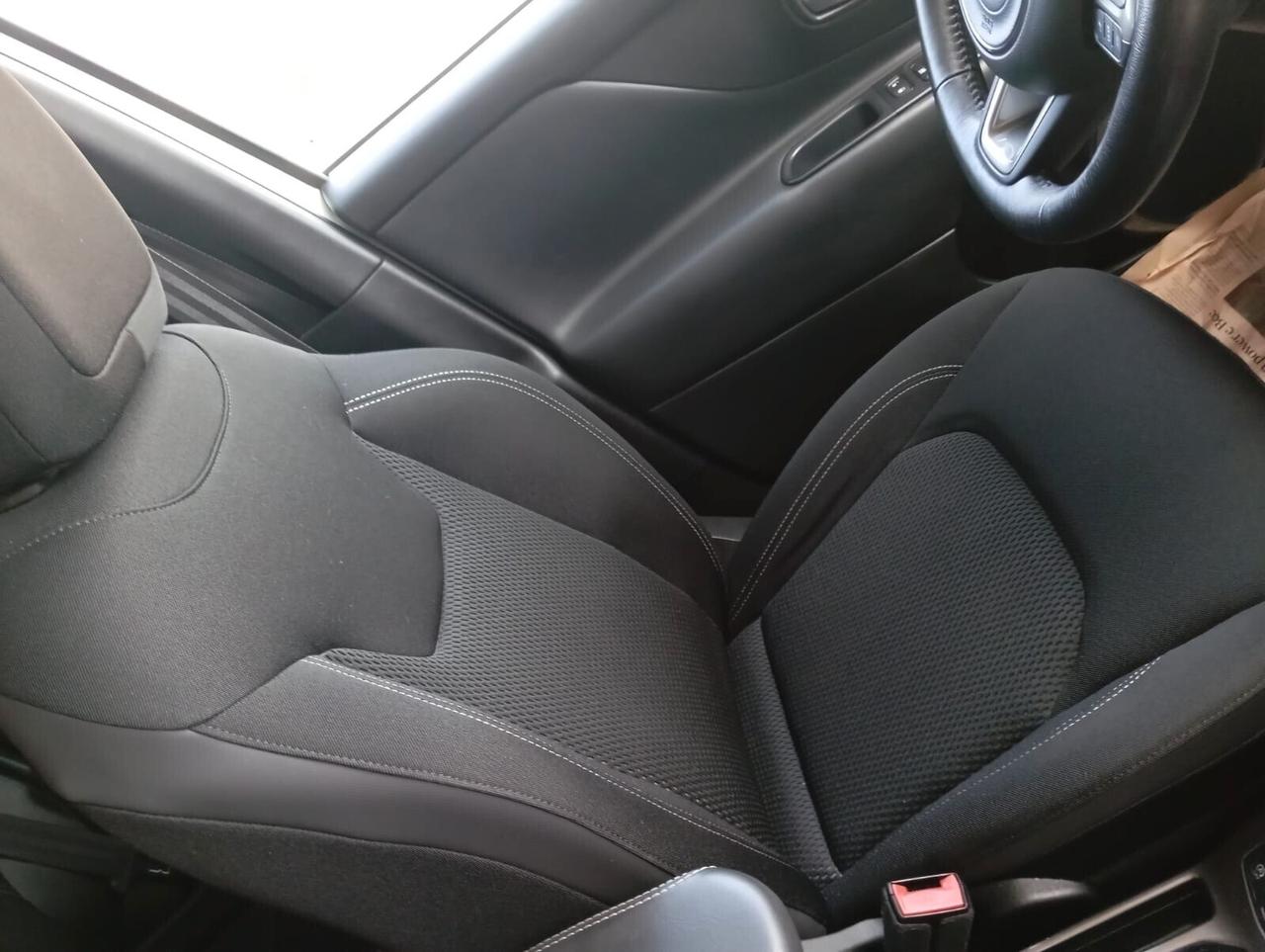 Jeep Renegade 1.6 Mjt 120 CV Limited 77000 km unipro come nuova.