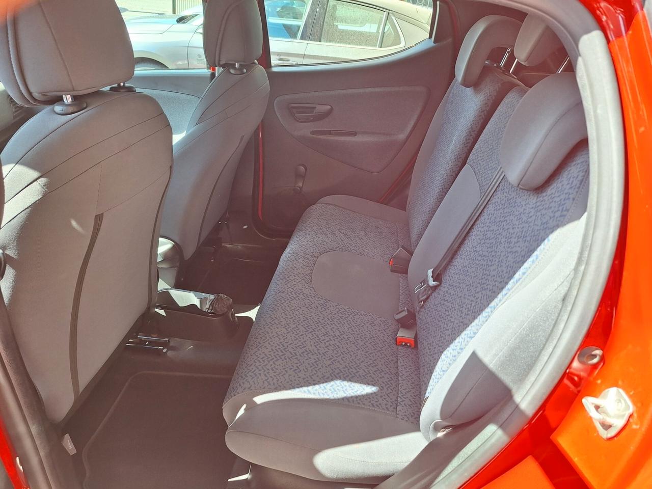 Lancia Ypsilon 1.2 69 CV 5 porte GPL Ecochic Silver