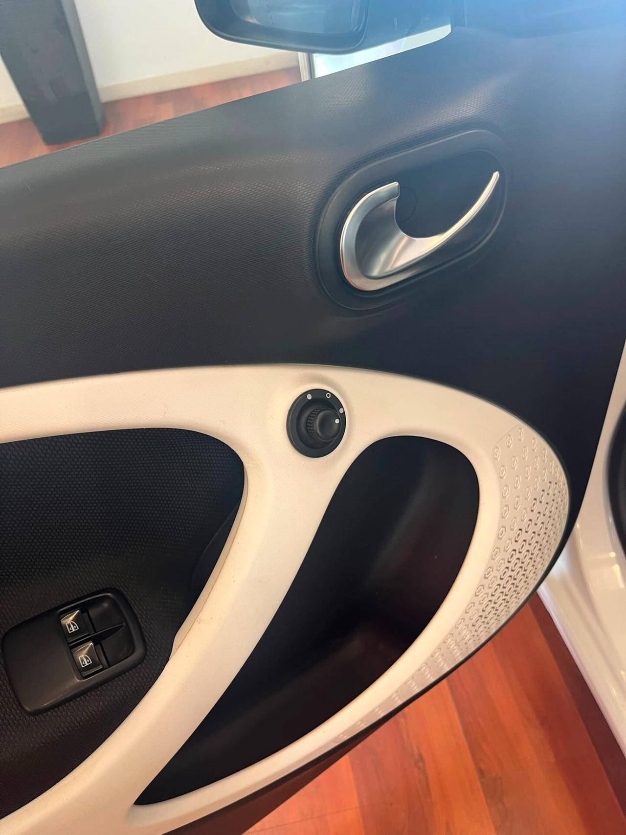 Smart ForFour 70 1.0 Passion