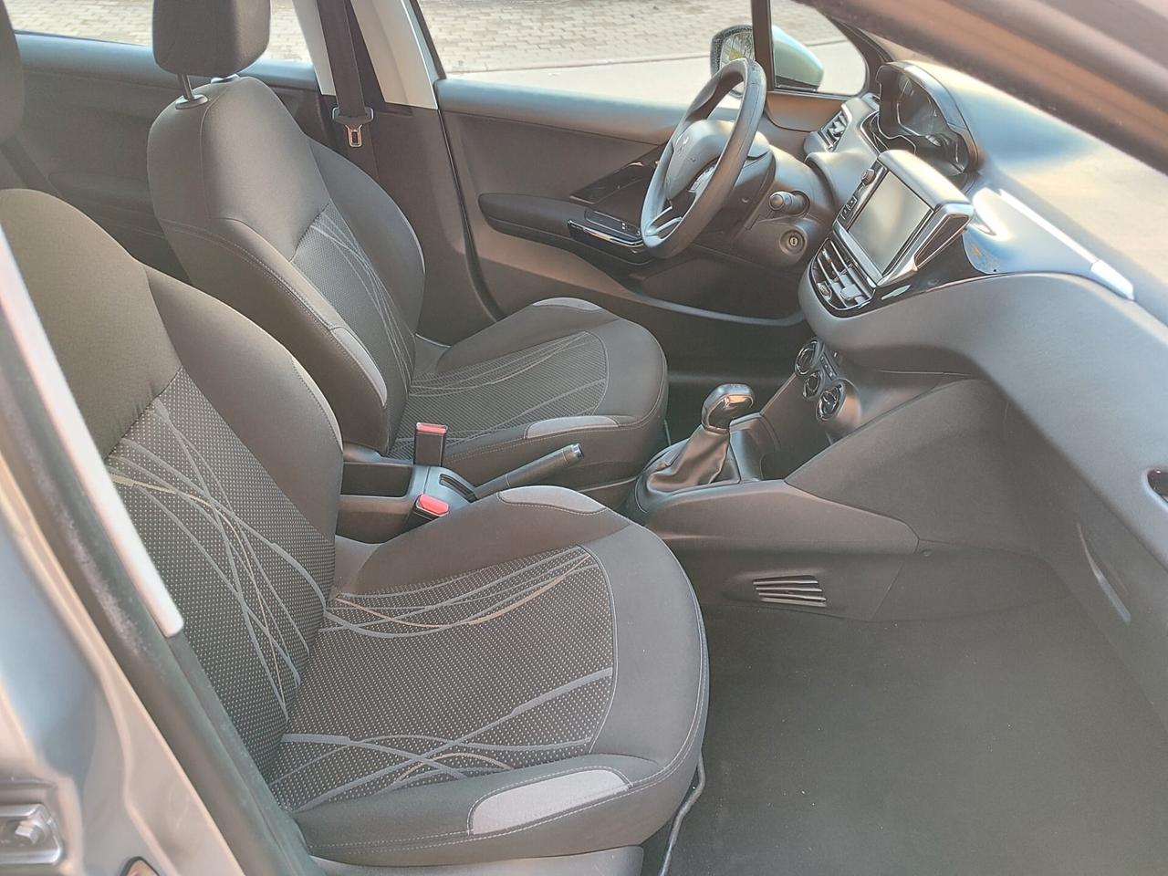 Peugeot 208 1.4 HDi 68 CV!!