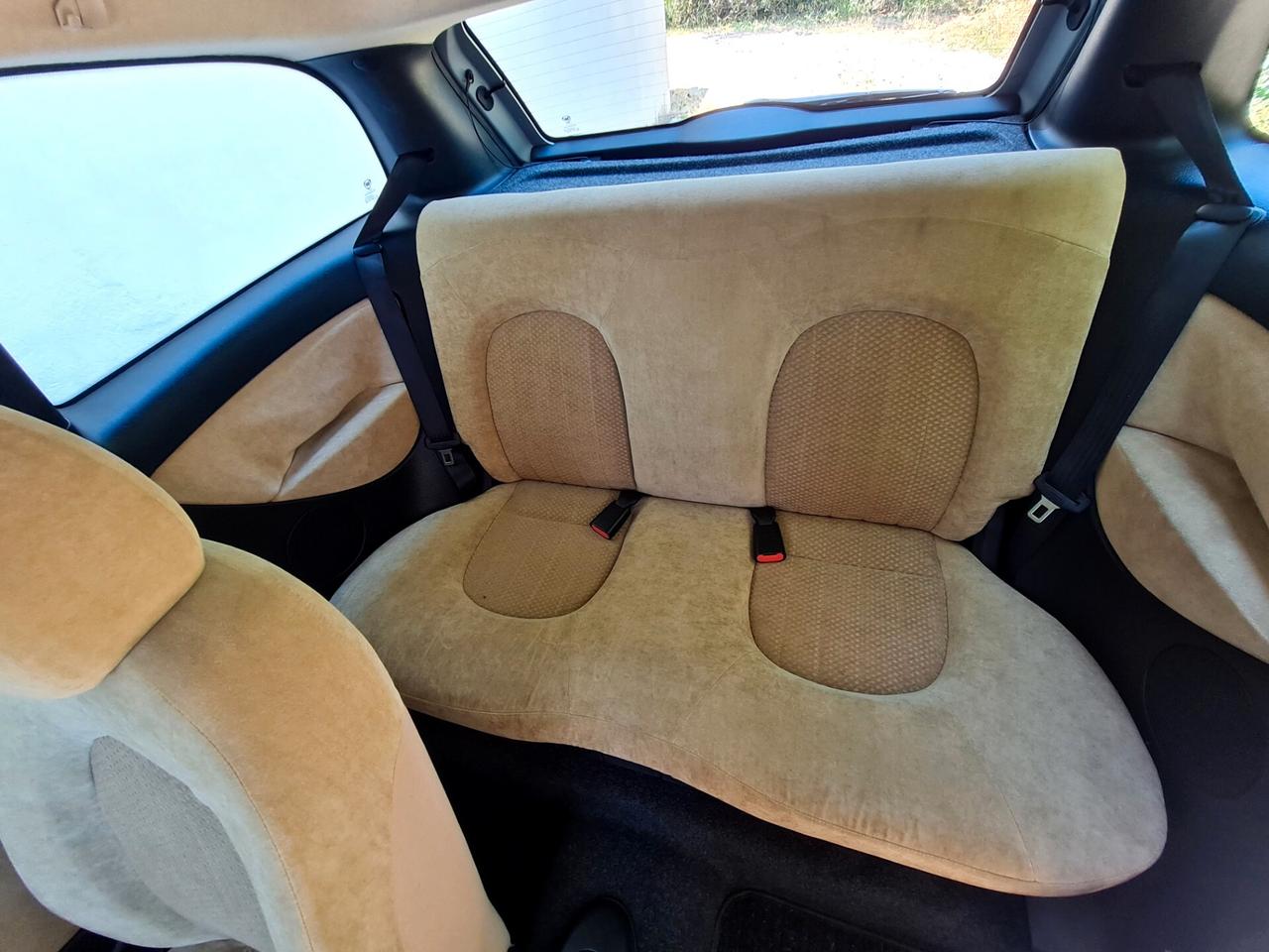 Lancia Ypsilon 1.2 Argento