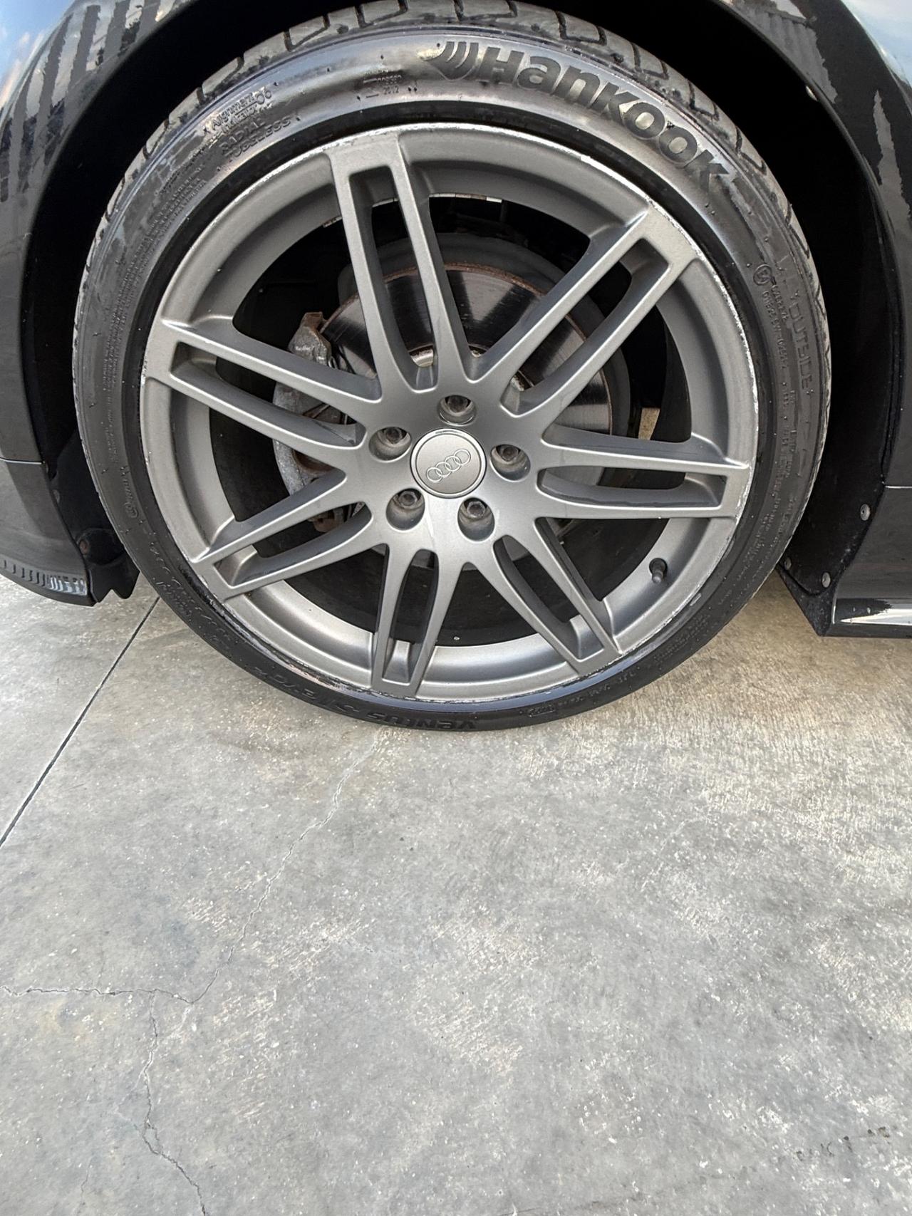 Audi TT Roadster 2.0 TDI quattro Advanced plus