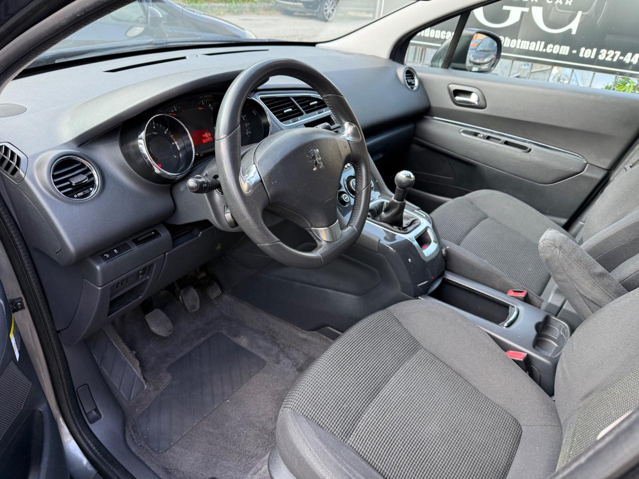 Peugeot 5008 1.6 VTi 120CV Active