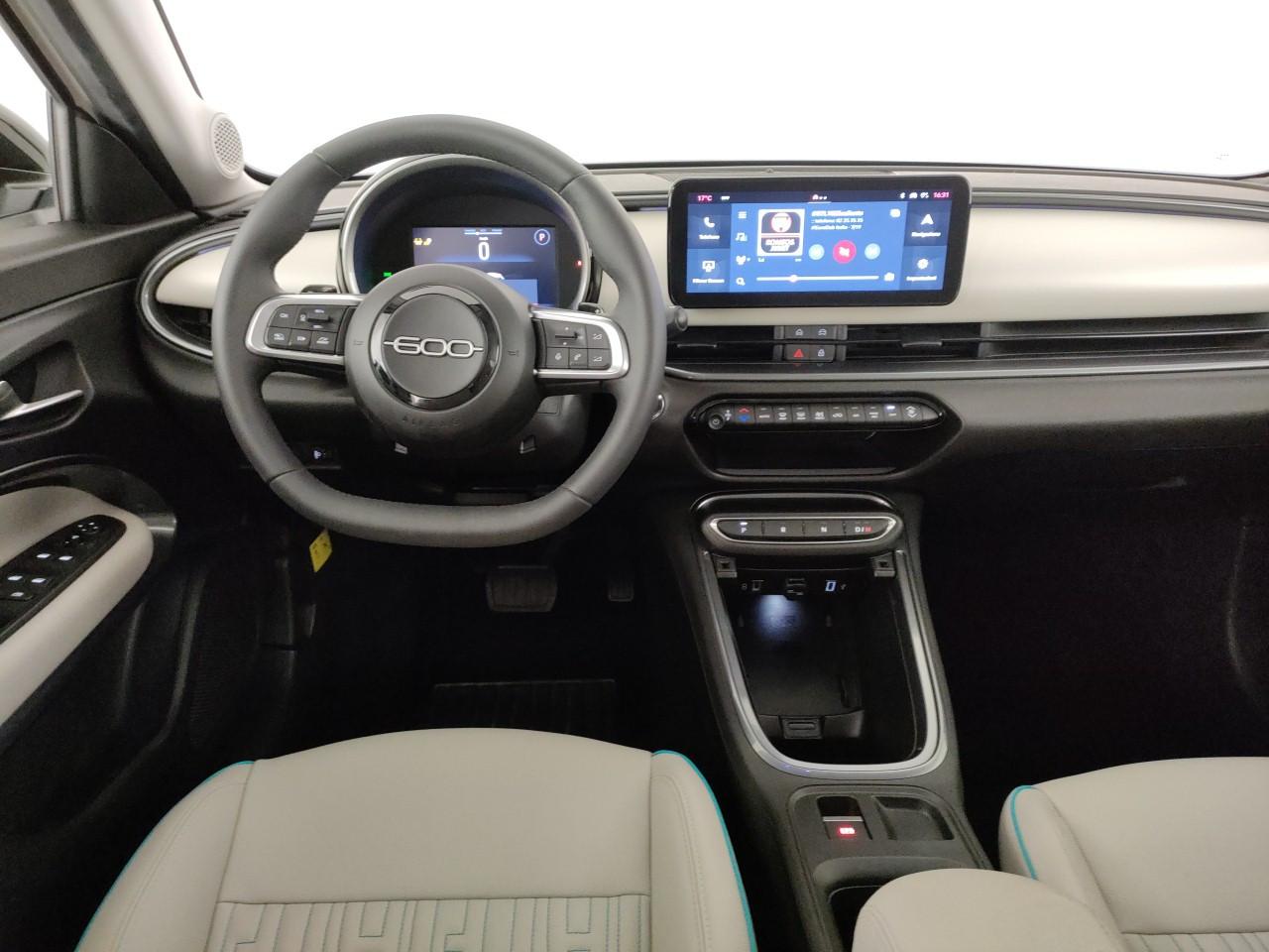 FIAT 600 1.2 hybrid La Prima 110cv auto