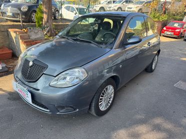 Lancia Ypsilon 1.2 Argento