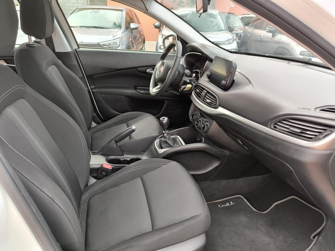 Fiat Tipo 1.6 Mjt 4 porte Mirror