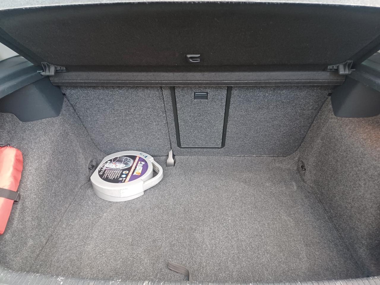 Volkswagen Golf 2.0 TDI 140CV DSG 5p. Highline