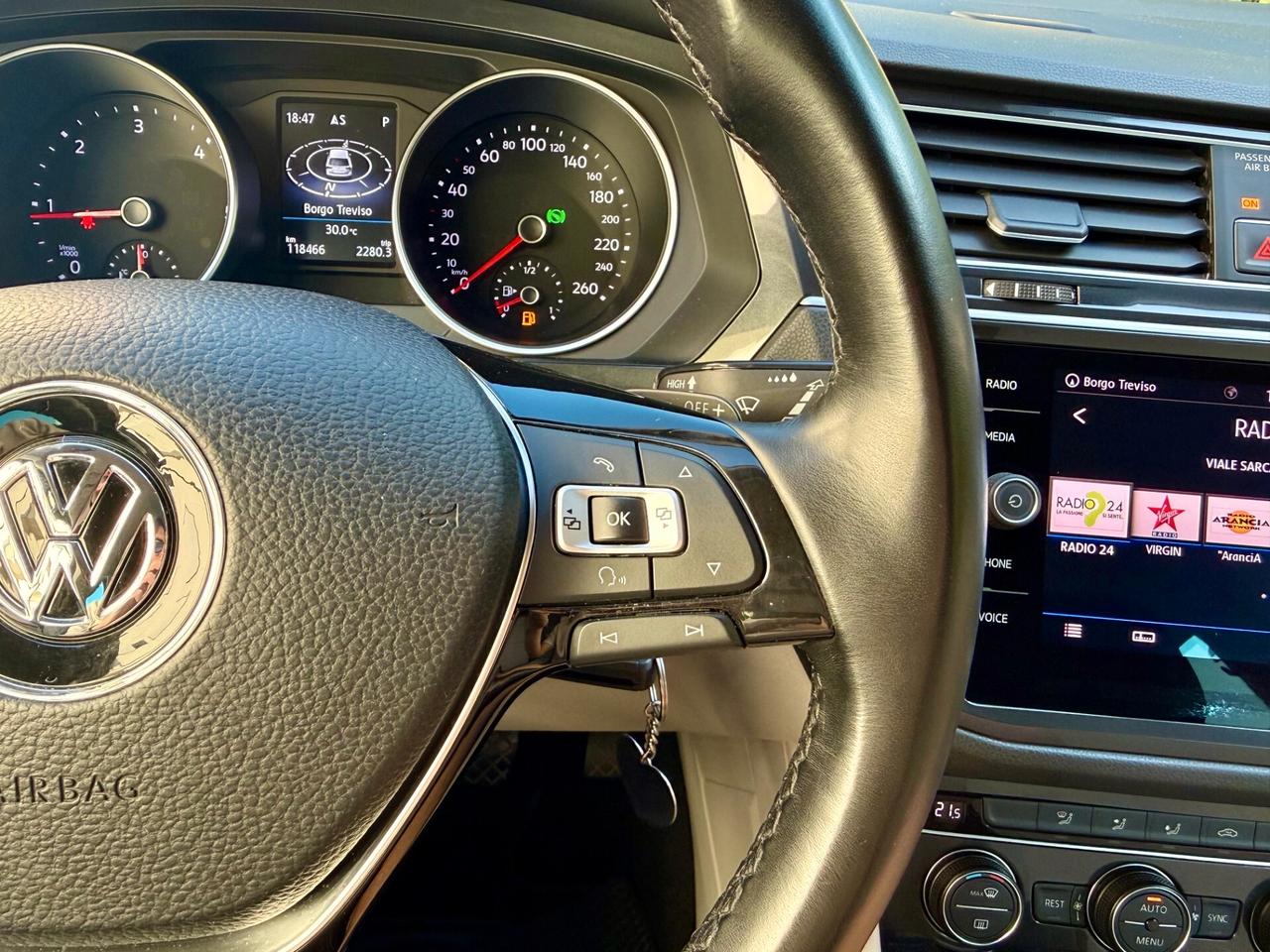Volkswagen Tiguan 2.0 tdi BMT Style 150cv dsg TAGLIANDI CERTIFICATI