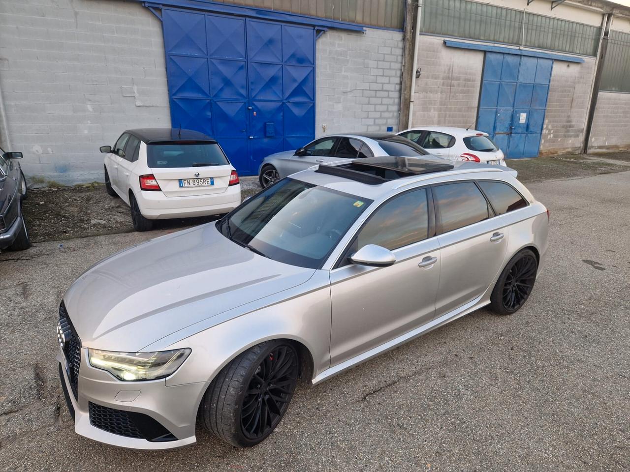 Audi A6 RS 6 Avant 4.0 TFSI quattro tiptronic