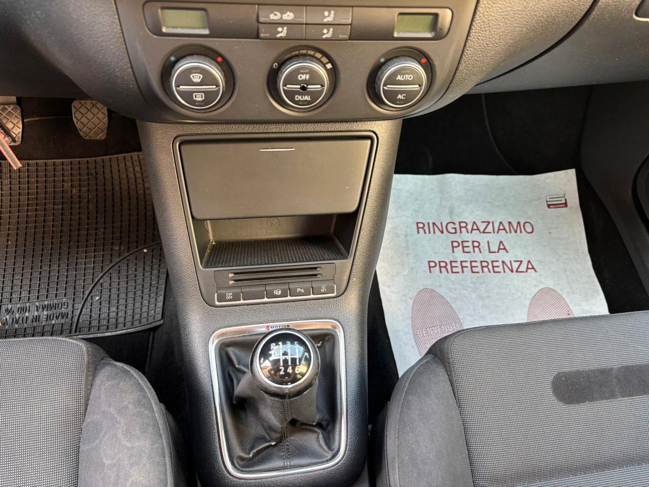 Volkswagen Tiguan 2.0 16V TDI DPF Sport & Style (18°)