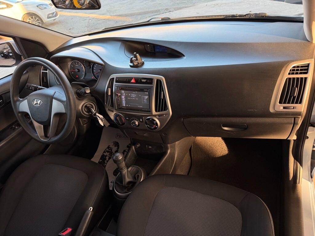 Hyundai i20 1.2 5p. Sound Edition