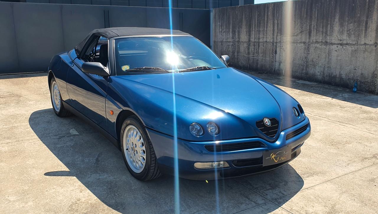 Alfa Romeo GTV Spider 3.0 V6 (STUPENDA)