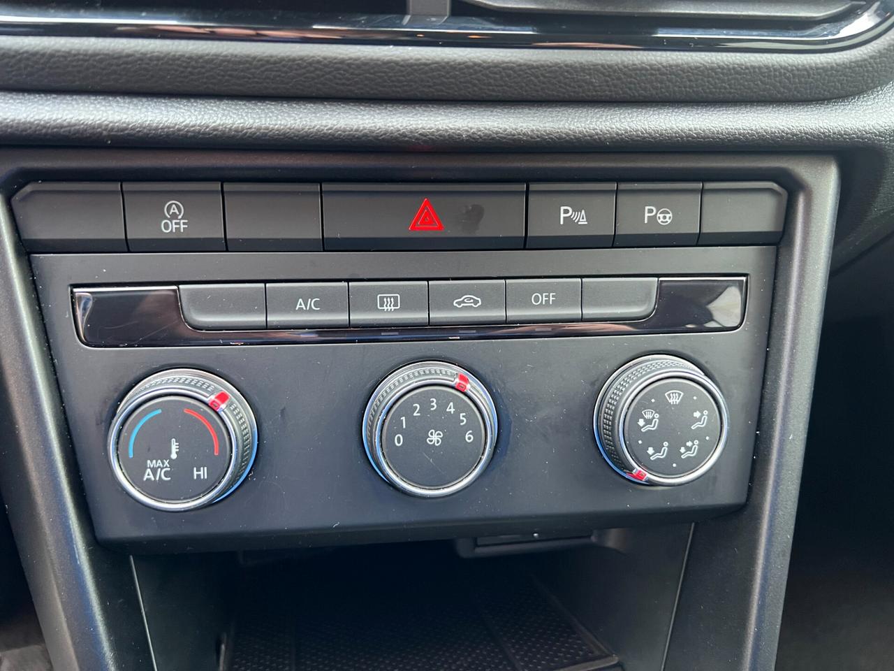 Volkswagen T-Roc 1.0 TSI Life