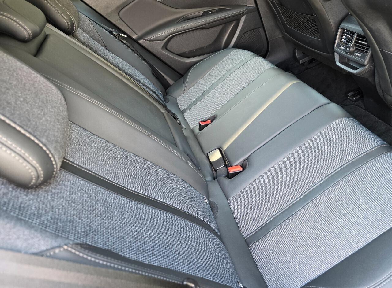 Peugeot 3008 BlueHDi 130 S&S EAT8 Allure